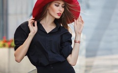 爱乃娜美作品番号